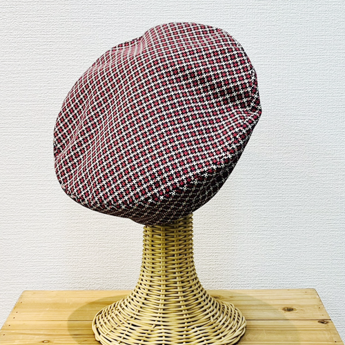 エメラ講師の帽子講座イメージ